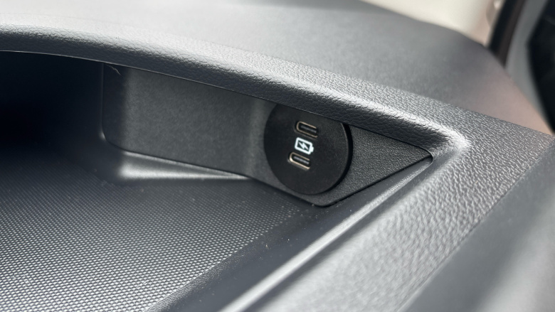 Ford Transit Custom E-320 L1 Rwd 160kW 65kWh H1 Van Sport Auto